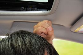 2015款吉利新远景1.3T手动尊贵型
