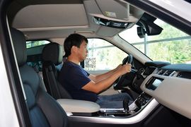 2015款路虎揽胜运动版3.0 V6 SC HSE