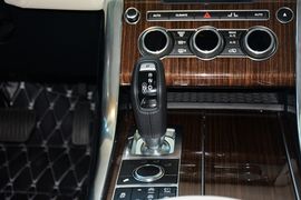 2015款路虎揽胜运动版3.0 V6 SC HSE