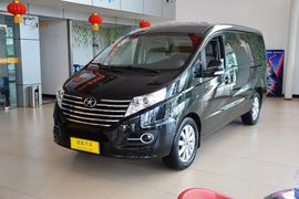 2014款江淮瑞风M5 2.0T自动商务版