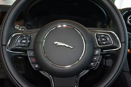 2015款捷豹XJL 3.0 SC 四驱尊享商务版