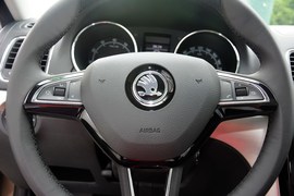 2016款斯柯达Yeti 1.8TSI DSG尊行版