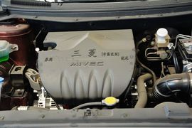2014款东风风行景逸S50 1.6L CVT旗舰型