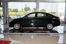 2014款东风风行景逸S50 1.6L CVT旗舰型