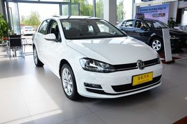 2015款大众高尔夫1.4TSI自动旗舰型