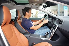 2016款沃尔沃S60L T4智远版