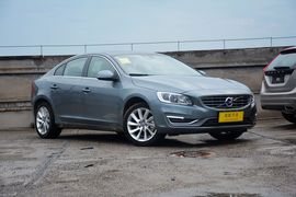 2016款沃尔沃S60L T4智远版