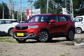 2015款中华V3 1.5T自动旗舰型