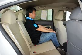 2015款雪佛兰科鲁兹1.5 SL手动经典版