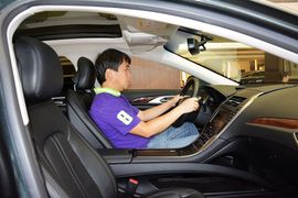 2014款林肯MKZ 2.0T尊雅版到店实拍
