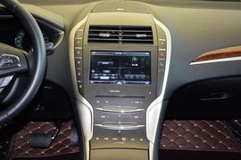 2014款林肯MKZ 2.0T尊雅版