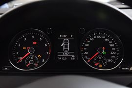 2015款大众迈腾1.8TSI尊贵型 改款