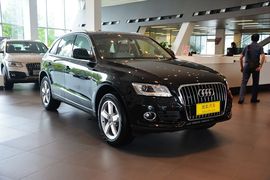 2015款奥迪Q5 40TFSI舒适型