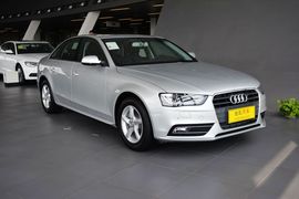2015款奥迪A4L 35TFSI 300万纪念智领版