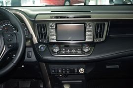 2015款丰田RAV4 2.5L自动四驱精英版