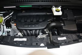 2015款标致3008 2.0L自动潮流版