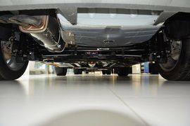 2015款标致3008 2.0L自动潮流版