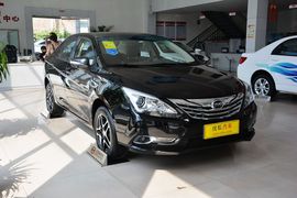 2015款比亚迪G5 1.5TI手动尊贵型