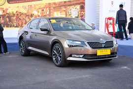 2016款斯柯达全新速派TSI380旗舰型
