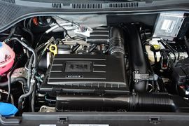 2015款大众捷达 质惠版 1.4TSI自动运动型