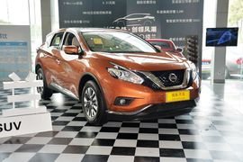 2015款日产楼兰2.5 XL NAVI Plus智领版