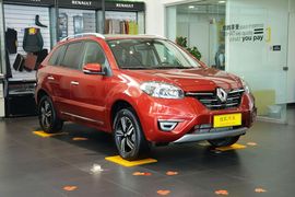 2015款雷诺科雷傲2.0L两驱舒适版