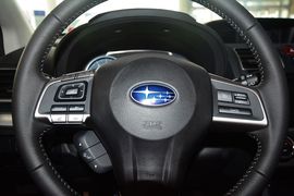 2015款斯巴鲁XV 2.0L自动豪华版