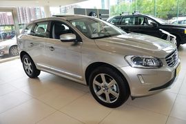 2015款沃尔沃XC60 3.0T T6智雅版