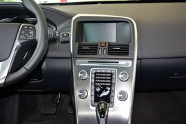 2015款沃尔沃XC60 3.0T T6智雅版