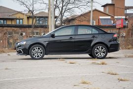 2015款三菱翼神1.8L CVT致尚型 国V