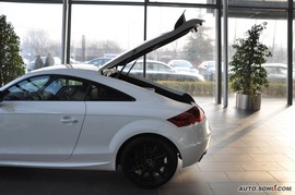 2010款奥迪TT 2.0TFSI典藏版