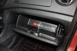 2016款雪佛兰创酷1.4T自动两驱舒适天窗版到店实拍