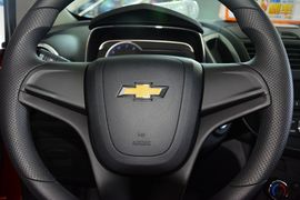 2016款雪佛兰创酷1.4T自动两驱舒适天窗版