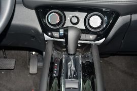 2015款本田缤智1.5L CVT两驱舒适型