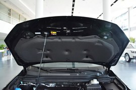 2015款哈弗H6运动版 1.5T 自动两驱尊享型