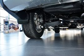 2015款哈弗H6运动版 1.5T 自动两驱尊享型