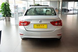 2015款别克全新英朗15N手动豪华型