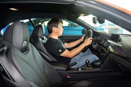 2014款宝马M4敞篷轿跑车到店实拍