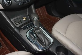 2016款雪佛兰科鲁兹1.5L自动豪华版