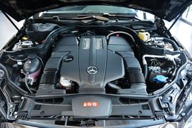 2015款奔驰E320L 运动型 4MATIC