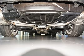 2015款奔驰E320L 运动型 4MATIC