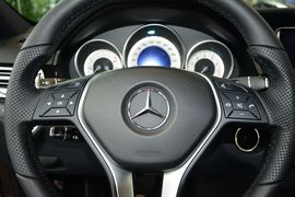 2015款奔驰E320L 运动型 4MATIC