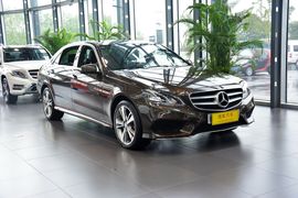 2015款奔驰E320L 运动型 4MATIC