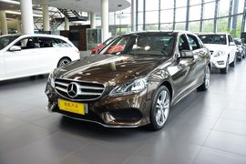 2015款奔驰E320L 运动型 4MATIC