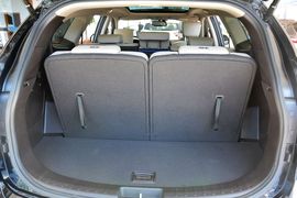 2013款现代格锐2.2T 7座四驱舒适版