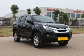 2015款五十铃mu-X 3.0T 四驱手动探索型5座