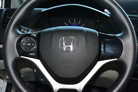 2014款本田思域1.8L手动舒适版