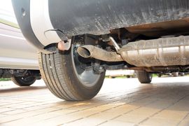 2015款中华V3 1.5L自动智能型