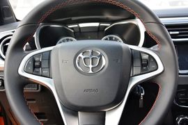 2015款中华V3 1.5L自动智能型