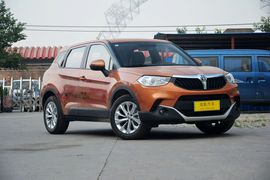 2015款中华V3 1.5L自动智能型